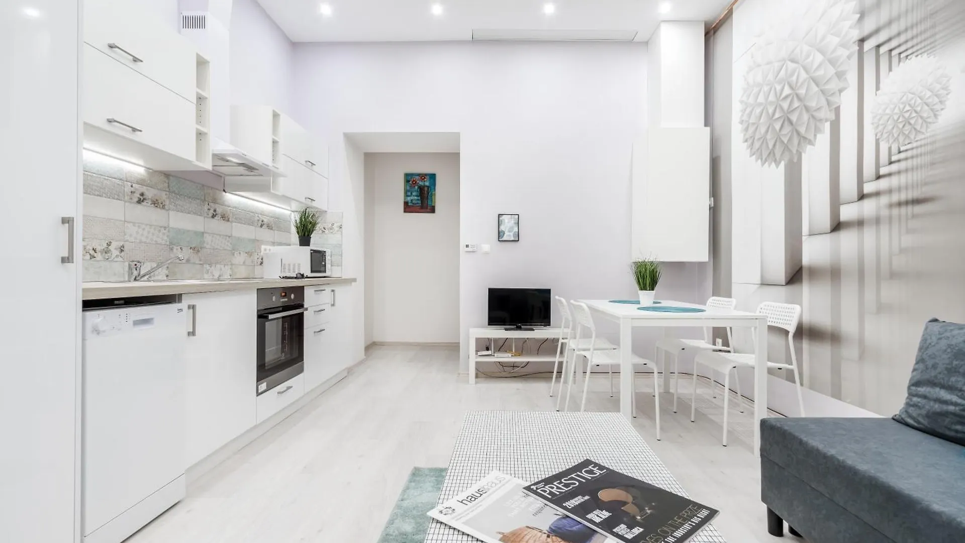 Cozy 2 Bedroom 2 Bathroom Apartment In The City Centre Budapest 0*,  Hungary